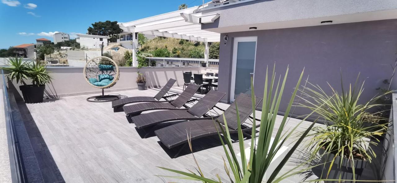 Luxury Apartments Beach Jesenice  Dış mekan fotoğraf